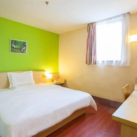 7 Days Inn Guangzhou Bagian luar foto