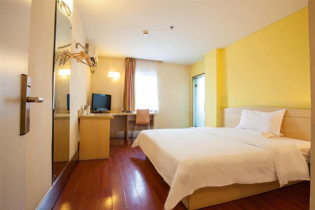 7 Days Inn Guangzhou Bagian luar foto