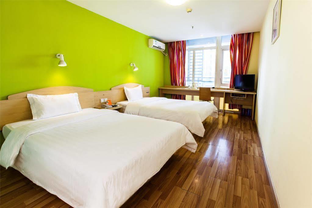 7 Days Inn Guangzhou Bagian luar foto