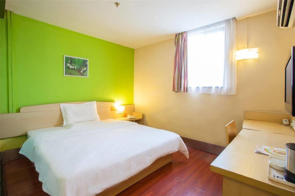 7 Days Inn Guangzhou Bagian luar foto