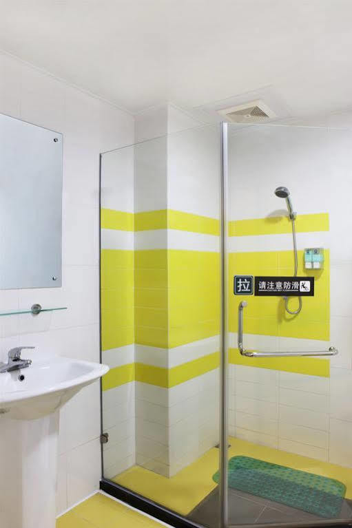 7 Days Inn Guangzhou Bagian luar foto
